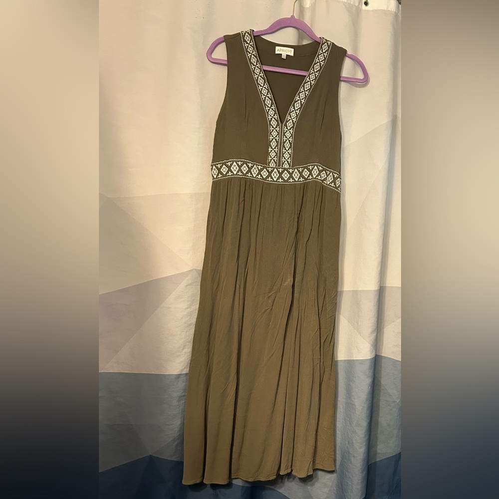 Apricot maxi dress, sage with white embroidery details